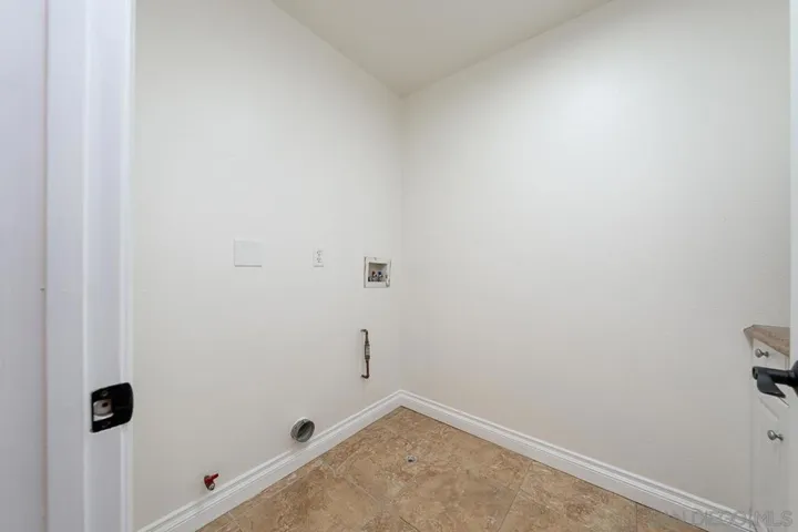 1611 Santa Flora Rd, Chula Vista, California 91913