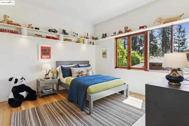 336 Mountain Avenue, Piedmont, California 94611