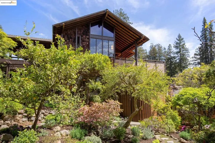 336 Mountain Avenue, Piedmont, California 94611