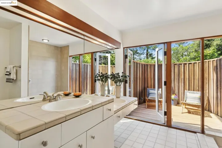 336 Mountain Avenue, Piedmont, California 94611