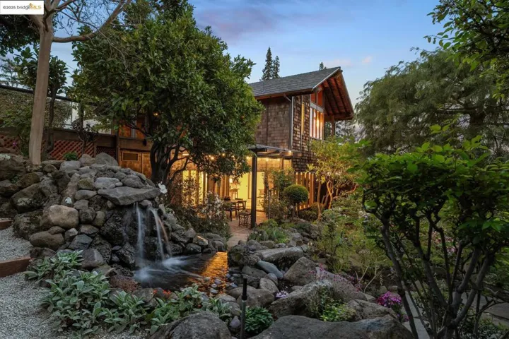 336 Mountain Avenue, Piedmont, California 94611