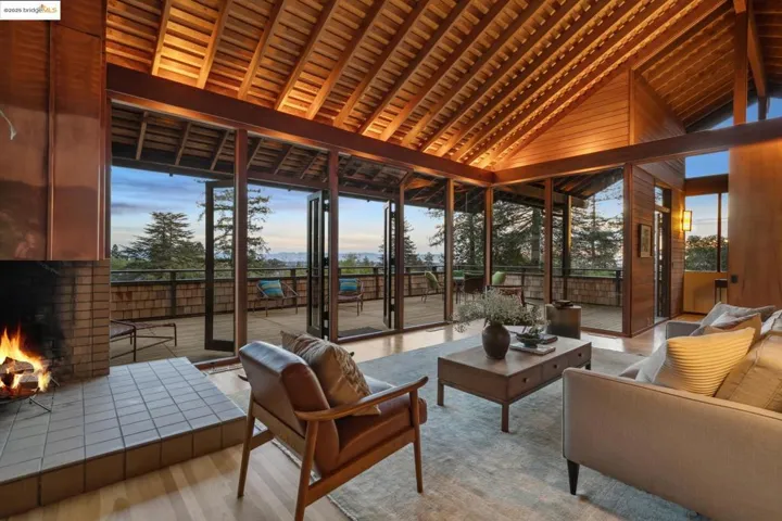 336 Mountain Avenue, Piedmont, California 94611