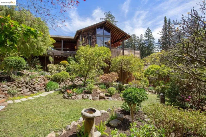 336 Mountain Avenue, Piedmont, California 94611