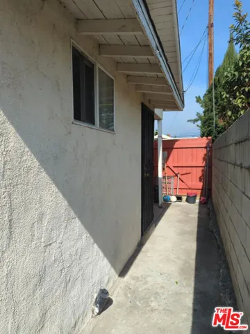 Unit 11100.5 Sideyard