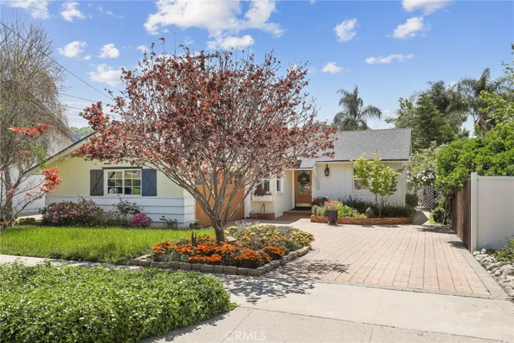 316 E Colorado Avenue, Glendora, California 91740