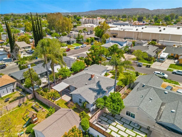 19739 Bassett Street, Winnetka, California 91306