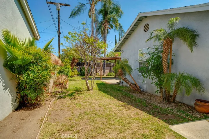 19739 Bassett Street, Winnetka, California 91306