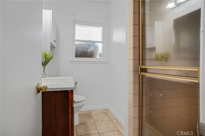 19739 Bassett Street, Winnetka, California 91306