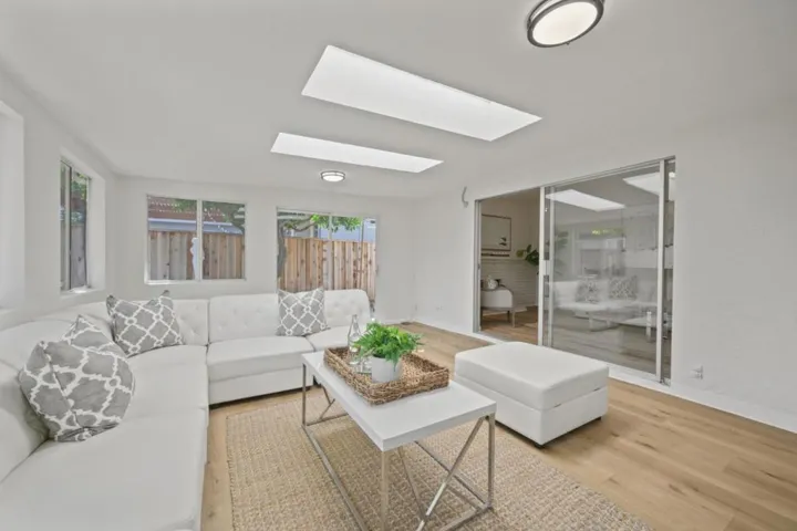 874 Knollfield Way, San Jose, California 95136