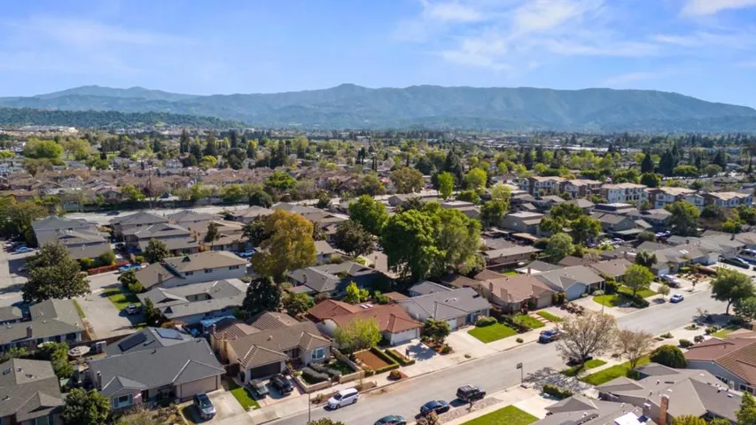 874 Knollfield Way, San Jose, California 95136
