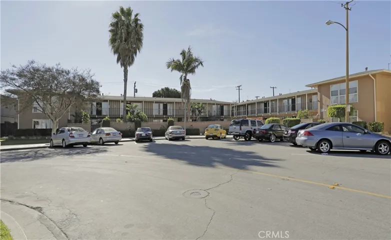 520 E Adams Street, Long Beach, California 90805