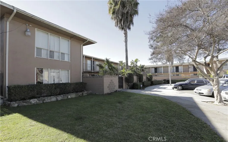 520 E Adams Street, Long Beach, California 90805