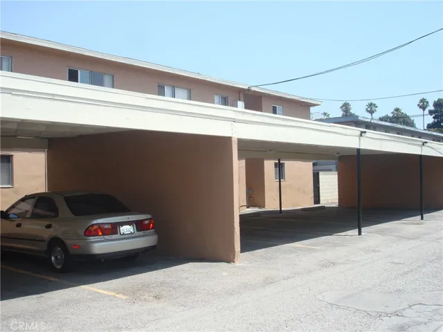 520 E Adams Street, Long Beach, California 90805