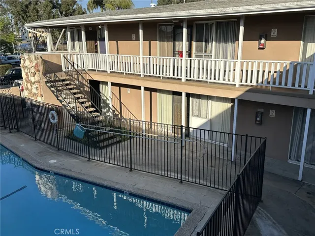 560 E Adams Street, Long Beach, California 90805