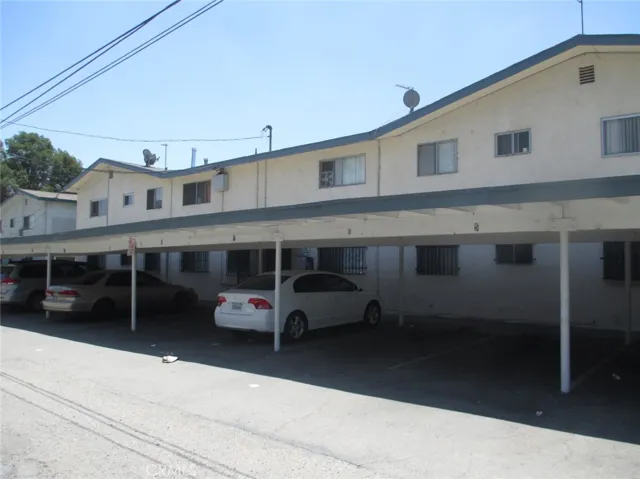541 E 64th Street, Long Beach, California 90805