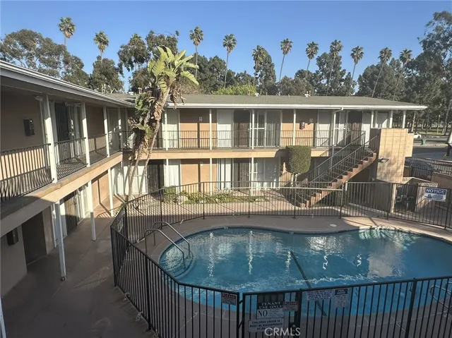 555 E Adams Street, Long Beach, California 90805