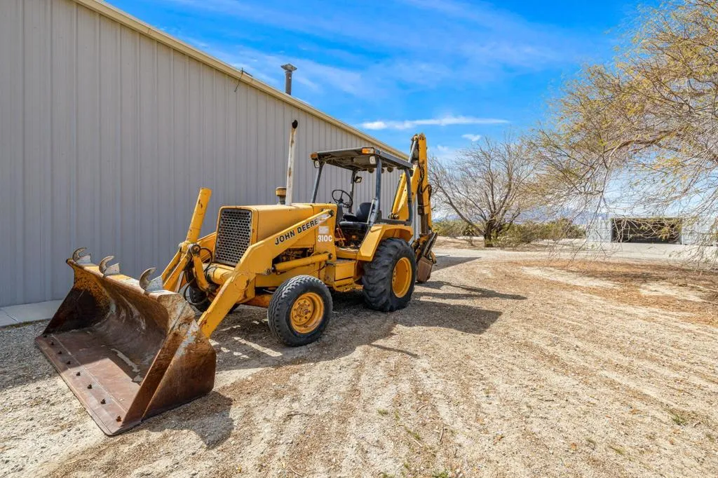 23405 Henry Road, Desert Hot Springs, California 92241 home-pic-60