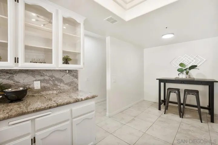 5805 Friars Road 2202, San Diego, California 92110