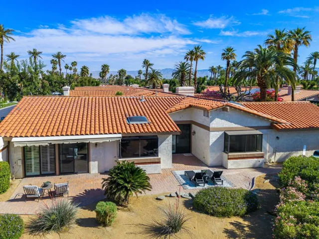 6-web-or-mls-BH_Mojave_0425_OPMG_006