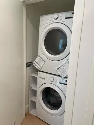 laundrycloset