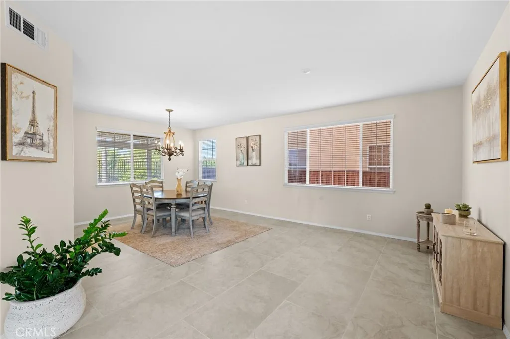 45339 Tiburcio Drive, Temecula, California 92592 home-pic-8