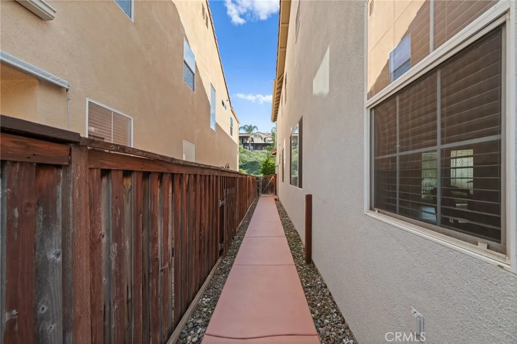 45339 Tiburcio Drive, Temecula, California 92592 home-pic-54