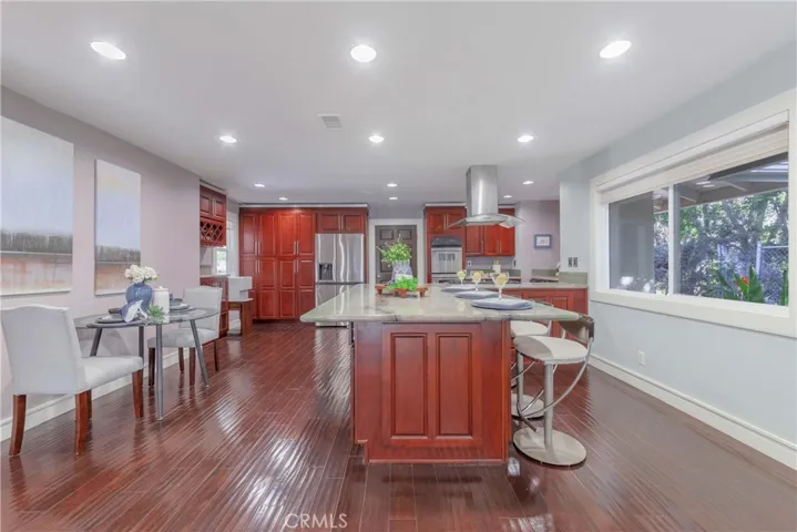 850 Rancho Circle, Fullerton, California 92835