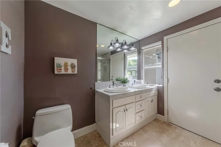 850 Rancho Circle, Fullerton, California 92835