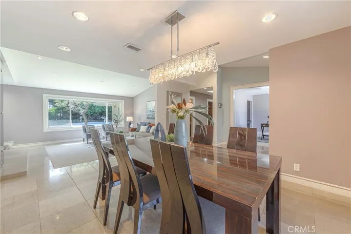 850 Rancho Circle, Fullerton, California 92835