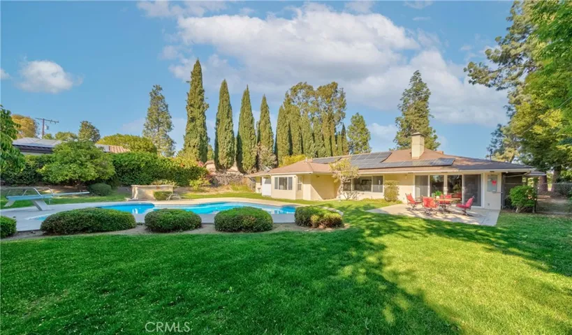 850 Rancho Circle, Fullerton, California 92835