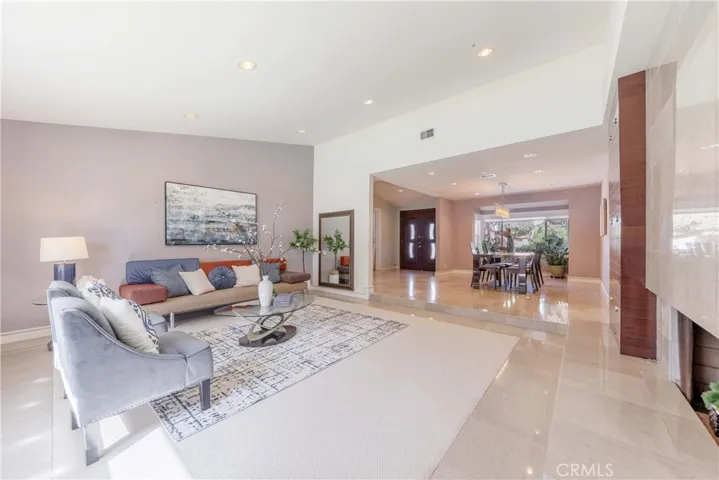 850 Rancho Circle, Fullerton, California 92835