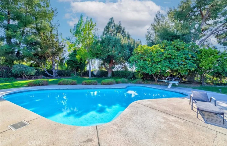 850 Rancho Circle, Fullerton, California 92835