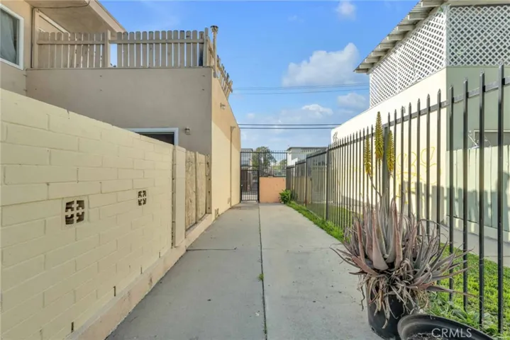 17944 Schoenborn Street, Northridge, California 91325