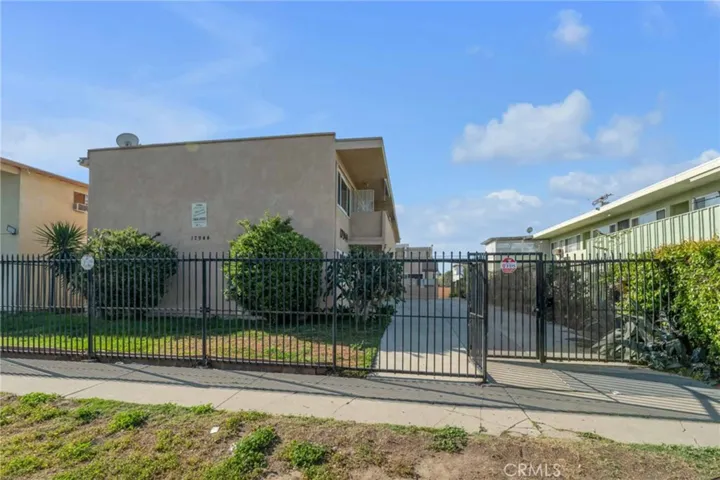 17944 Schoenborn Street, Northridge, California 91325