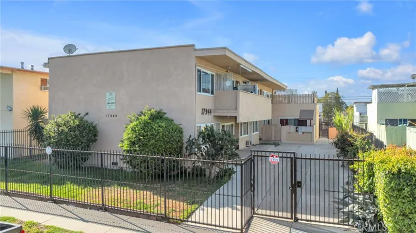 17944 Schoenborn Street, Northridge, California 91325