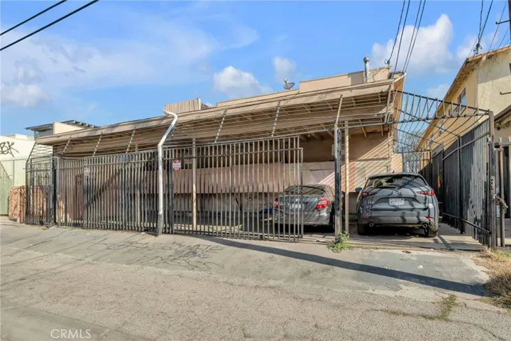 17944 Schoenborn Street, Northridge, California 91325