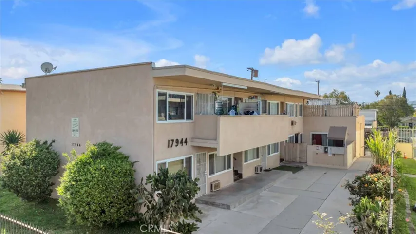 17944 Schoenborn Street, Northridge, California 91325