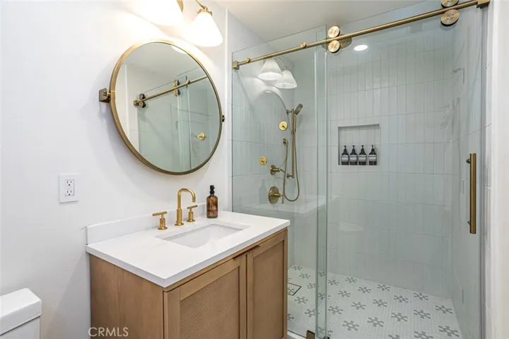 12592 Singing Wood Drive, Santa Ana, California 92705