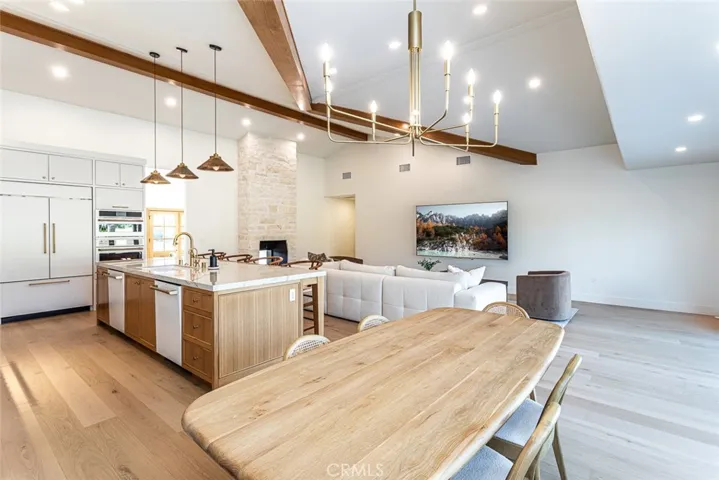 12592 Singing Wood Drive, Santa Ana, California 92705