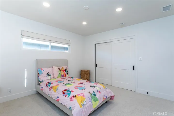 12592 Singing Wood Drive, Santa Ana, California 92705