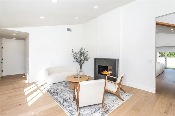 12592 Singing Wood Drive, Santa Ana, California 92705
