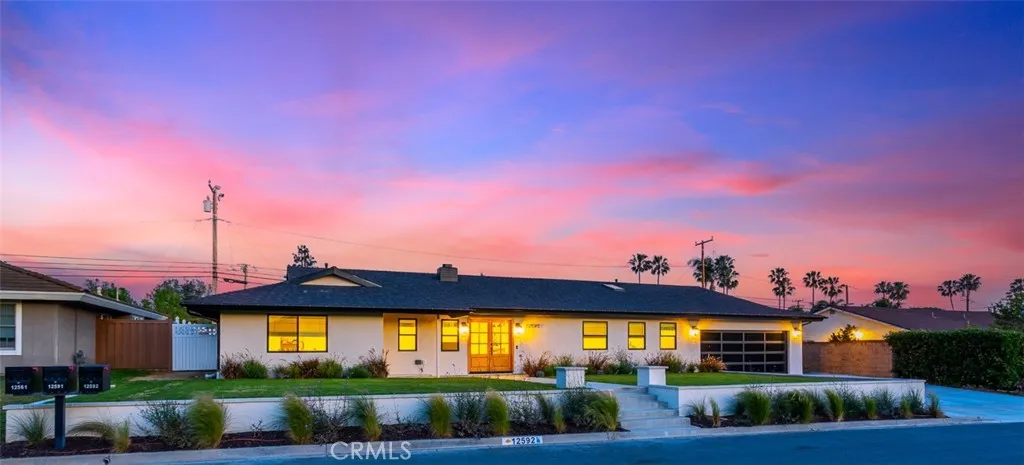 12592 Singing Wood Drive, Santa Ana, California 92705