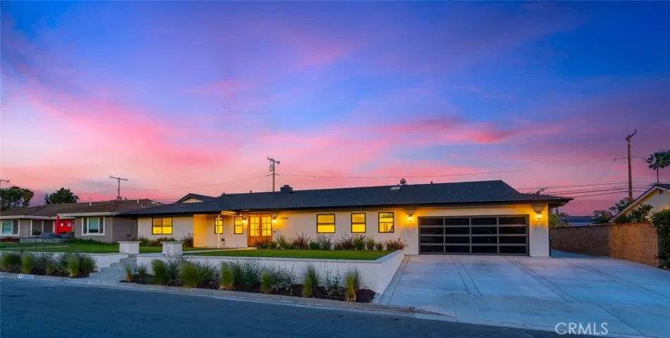 12592 Singing Wood Drive, Santa Ana, California 92705