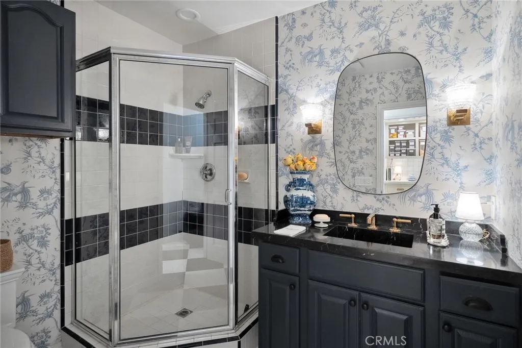 209 Diamond Avenue, Newport Beach, California 92662 home-pic-28