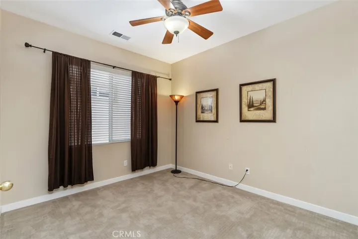 One of the 3 upstairs guest rooms