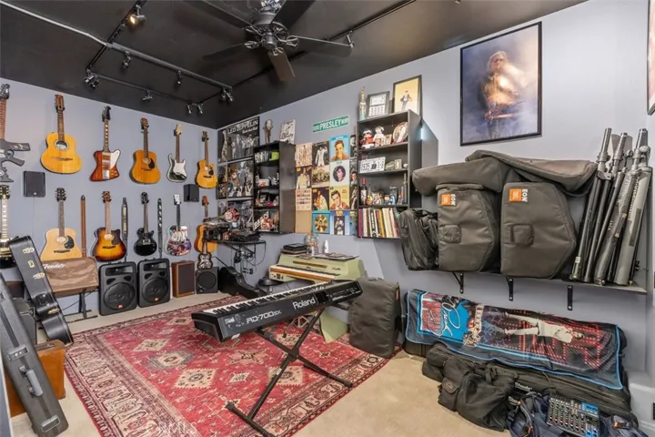 Once a 3rd car garage, currently an extensive music room.  A space to be either converted back to garage or anything your imagination can conjure up.