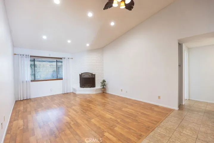 1130 Carob Court, Hemet, California 92545