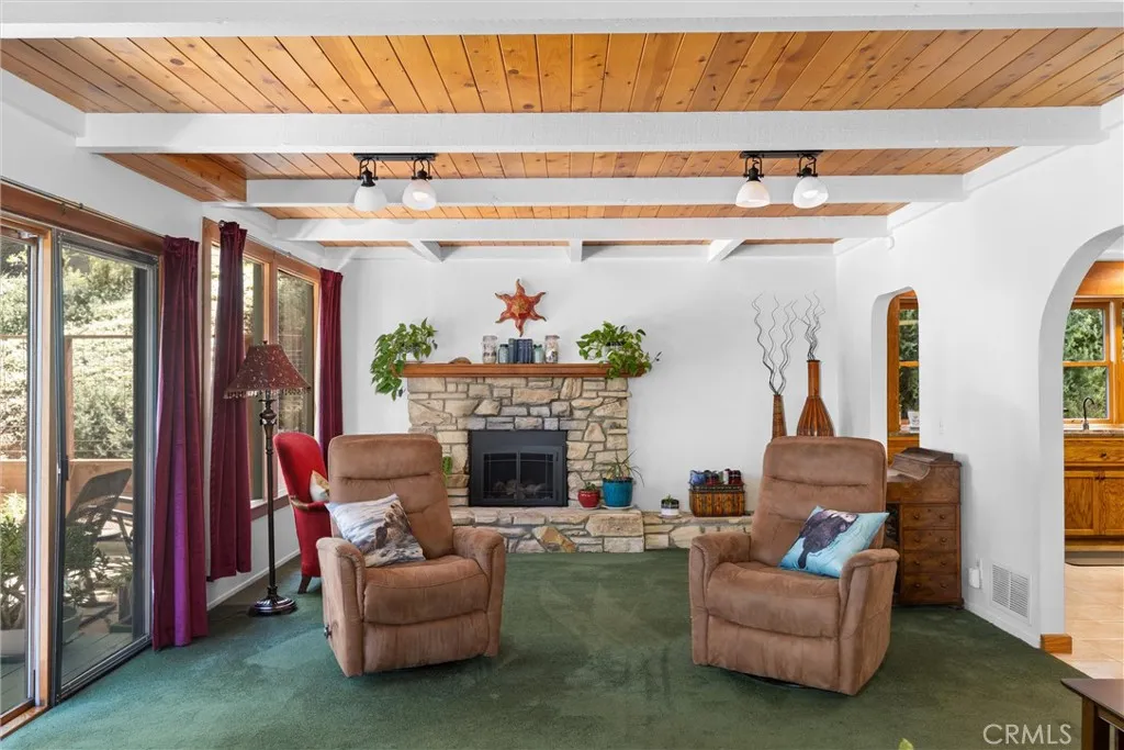 2015 Alturas Road, Atascadero, California 93422 home-pic-11