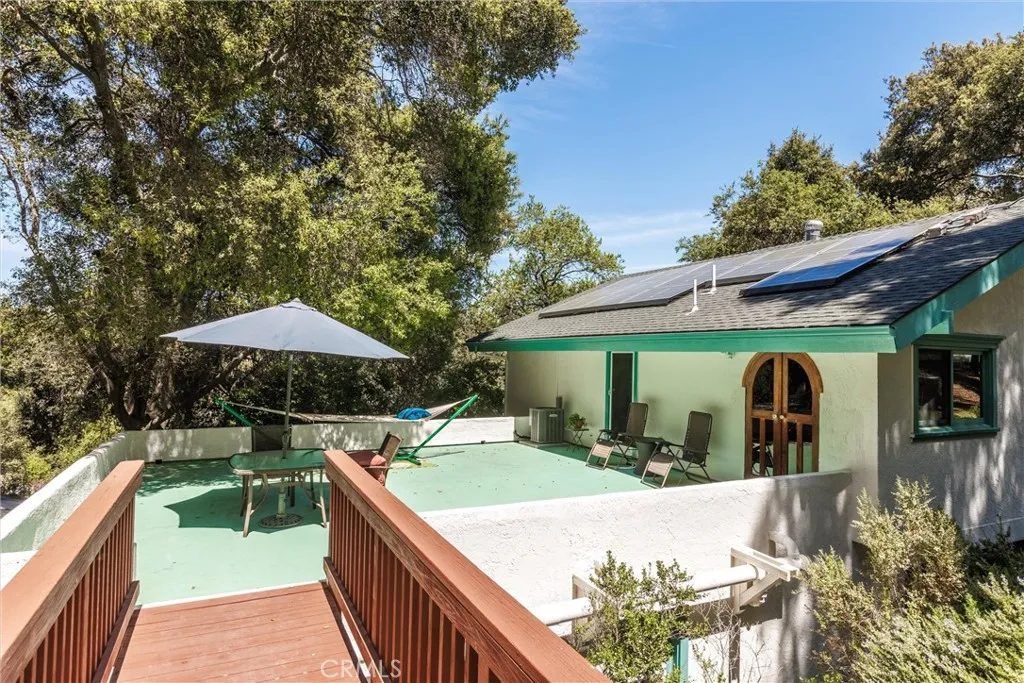 2015 Alturas Road, Atascadero, California 93422 home-pic-21
