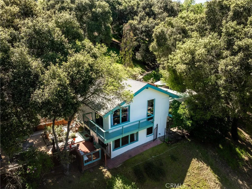 2015 Alturas Road, Atascadero, California 93422 home-pic-8